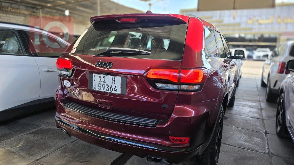 جيب جراند شيروكي